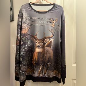 Whitetail Deer Printed Long Sleeve Pullover - size XXXL